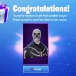 GIFTING SUBSCRIBERS FREE NEW SKINS – NEW GIFTING SYSTEM IN FORTNITE!! (PRO FORTNITE PLAYER!)